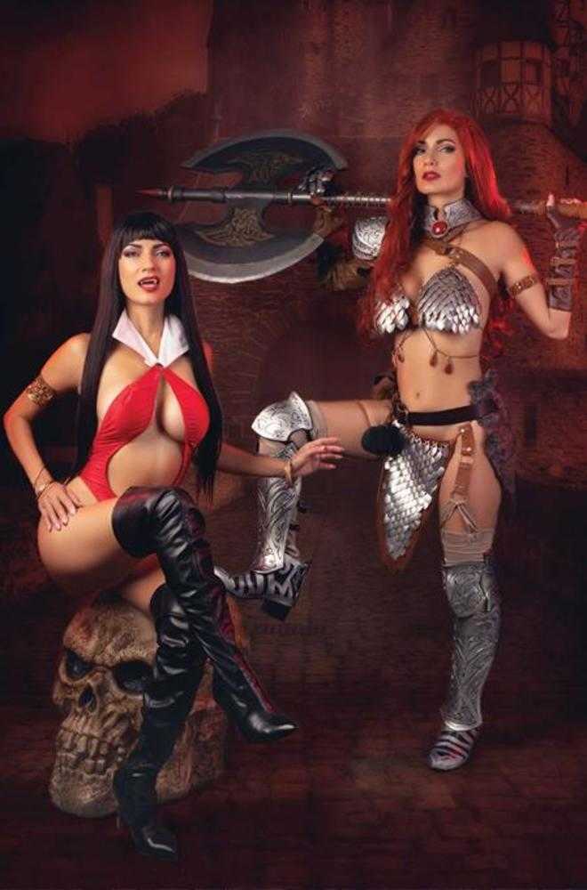 Giant Sized Savage Tales (One Shot) Cover G Ivy Cosplay Red Sonja And Vampirella 1:10 Virgin Variant