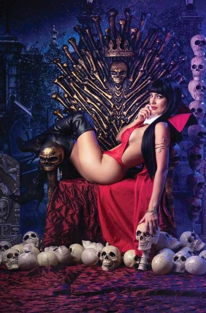 Giant Sized Savage Tales (One Shot) Cover H Ivy Cosplay Vampirella 1:10 Virgin Variant